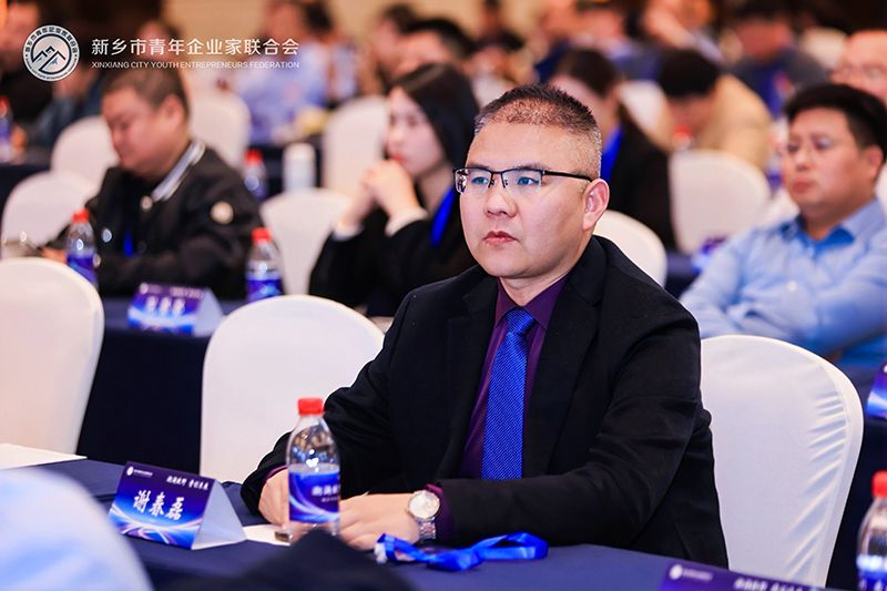 新鄕青企聯(lián)理事(shi)謝(xie)旾磊：萬(wàn)裏江河，川流不息——堅(jiān)持環(huán)保事業(yè)